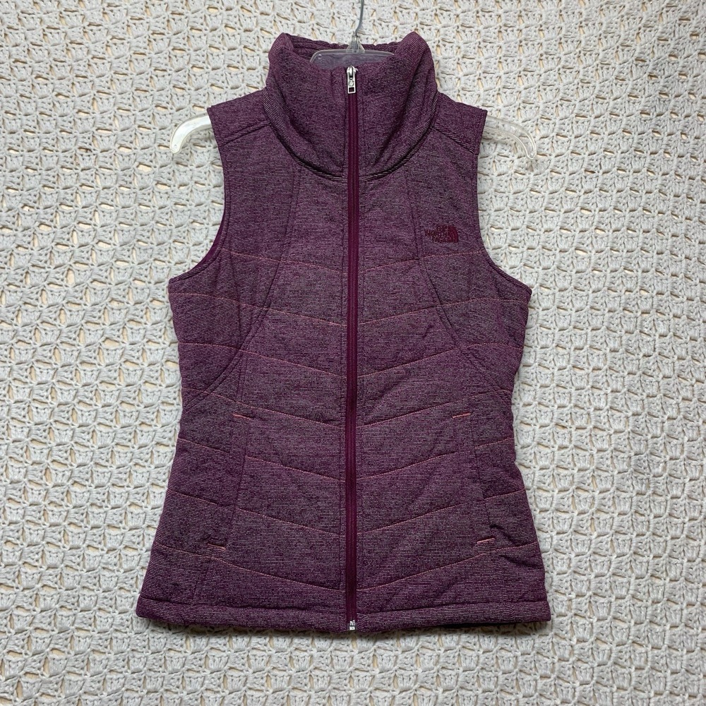 The North Face Pseudio Puffer Vest Women Sz S Heather Dark Berry Stripe‎